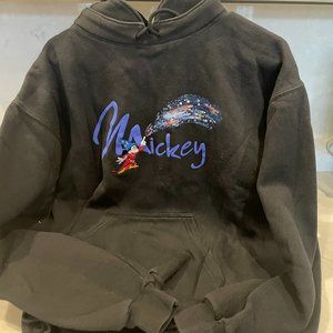 Black Mickey Mouse sweatshirt